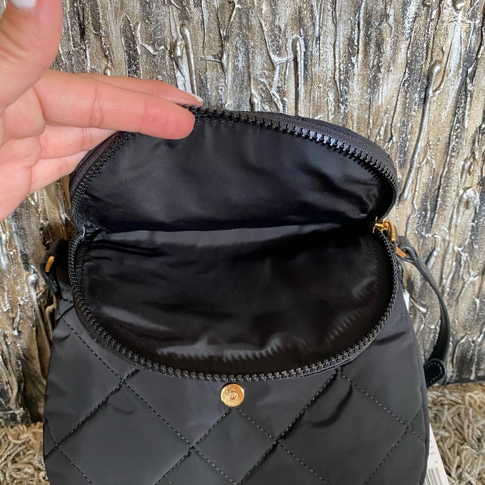 SOLD ‼️ Marc Jacobs Quilted Nylon Mini Messenger - Picture 4 of 5